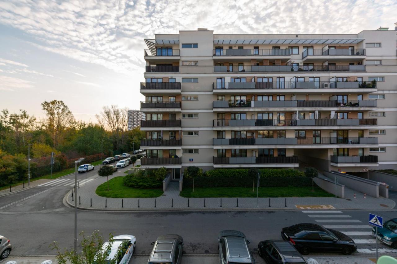 Atrium Promenada Apartments Goclaw By Noclegi Renters Warszawa Eksteriør bilde
