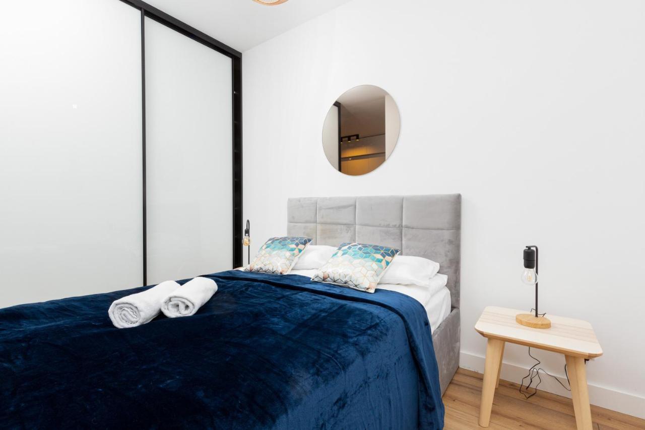 Atrium Promenada Apartments Goclaw By Noclegi Renters Warszawa Eksteriør bilde